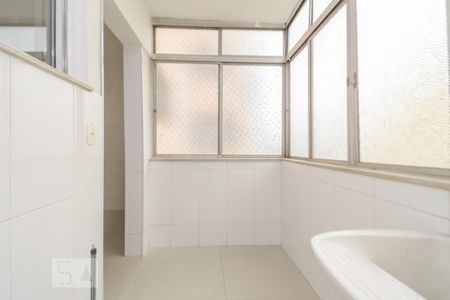 Apartamento à venda com 80m², 2 quartos e sem vagaÁrea de Serviço