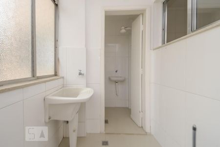 Apartamento à venda com 80m², 2 quartos e sem vagaÁrea de Serviço