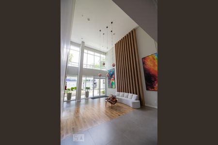 Apartamento à venda com 74m², 2 quartos e 1 vaga Apartamento à venda com 74m², 2 quartos e 1 vagaHall