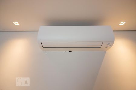 Apartamento à venda com 74m², 2 quartos e 1 vaga Apartamento à venda com 74m², 2 quartos e 1 vagaSala