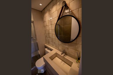 Apartamento à venda com 74m², 2 quartos e 1 vaga Apartamento à venda com 74m², 2 quartos e 1 vagaBanheiro Social