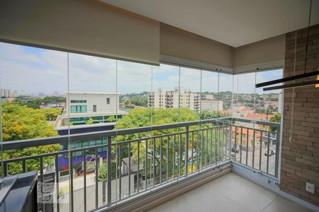 Apartamento à venda com 74m², 2 quartos e 1 vaga Apartamento à venda com 74m², 2 quartos e 1 vagaVaranda