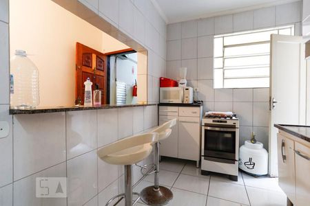 Apartamento à venda com 77m², 2 quartos e sem vagaCozinha