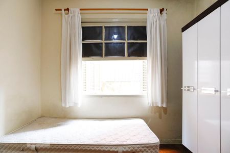 Apartamento à venda com 77m², 2 quartos e sem vagaQuarto 2