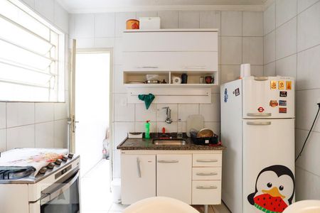 Apartamento à venda com 77m², 2 quartos e sem vagaCozinha