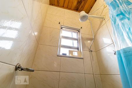 Casa à venda com 968m², 2 quartos e 1 vaga Casa à venda com 968m², 2 quartos e 1 vagaBanheiro de Serviço