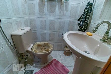 Casa à venda com 968m², 2 quartos e 1 vaga Casa à venda com 968m², 2 quartos e 1 vagaLavabo