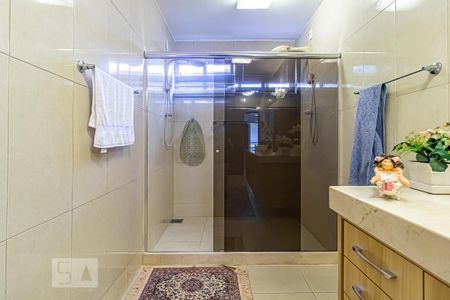 Casa à venda com 968m², 2 quartos e 1 vaga Casa à venda com 968m², 2 quartos e 1 vagaBanheiro Social
