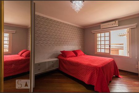 Casa à venda com 340m², 4 quartos e 4 vagasQuarto 1 - suite