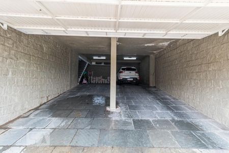 Casa à venda com 340m², 4 quartos e 4 vagasGaragem