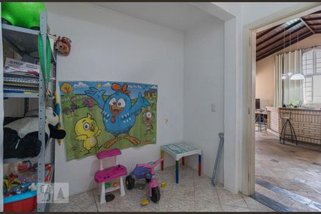 Casa à venda com 340m², 4 quartos e 4 vagasSala jogos