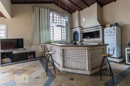 Casa à venda com 340m², 4 quartos e 4 vagasArea gourmet