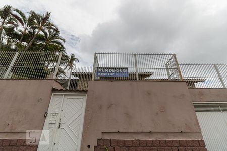 Casa à venda com 340m², 4 quartos e 4 vagasPlaquinha