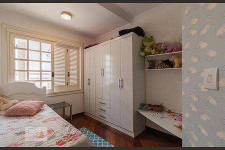 Casa à venda com 340m², 4 quartos e 4 vagasQuarto 5