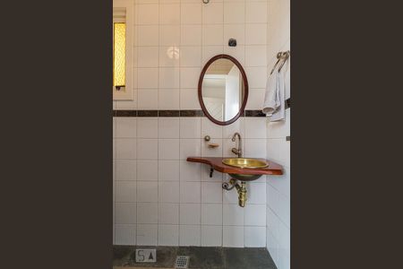 Lavabo de casa à venda com 4 quartos, 340m² em Jardim Itu, Porto Alegre