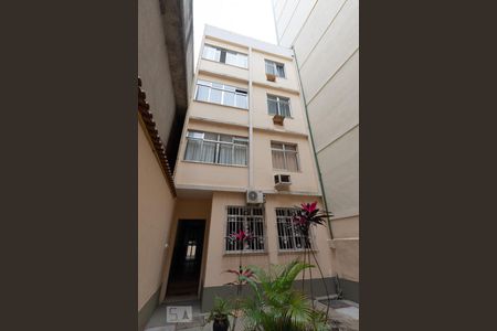 Apartamento à venda com 55m², 1 quarto e sem vagaFachada