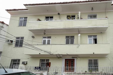 Apartamento à venda com 82m², 3 quartos e sem vagaFachada