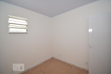 Quarto 1 de casa para alugar com 2 quartos, 50m² em Bento Ribeiro, Rio de Janeiro