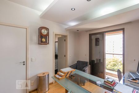 Apartamento à venda com 276m², 3 quartos e 4 vagasSuíte 3