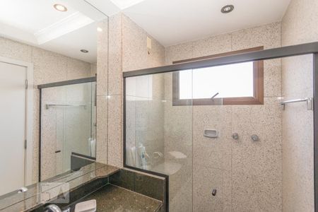 Apartamento à venda com 276m², 3 quartos e 4 vagasBanheiro da Suíte 3