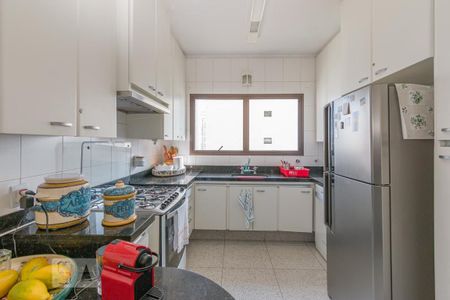Apartamento à venda com 276m², 3 quartos e 4 vagasCozinha