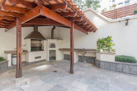 Apartamento à venda com 276m², 3 quartos e 4 vagasChurrasqueira