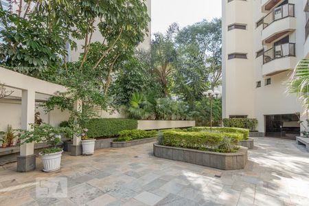 Apartamento à venda com 276m², 3 quartos e 4 vagasÁrea Comum