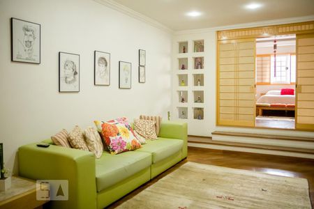 Sala de TV de casa à venda com 4 quartos, 359m² em Cerâmica, São Caetano do Sul