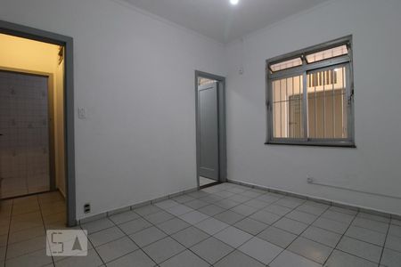 Casa à venda com 250m², 4 quartos e 4 vagasSuíte
