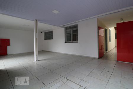 Casa à venda com 250m², 4 quartos e 4 vagasGaragem