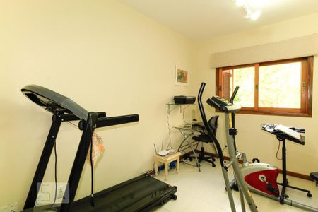 Casa à venda com 228m², 3 quartos e 4 vagas Casa à venda com 228m², 3 quartos e 4 vagasQuarto 1