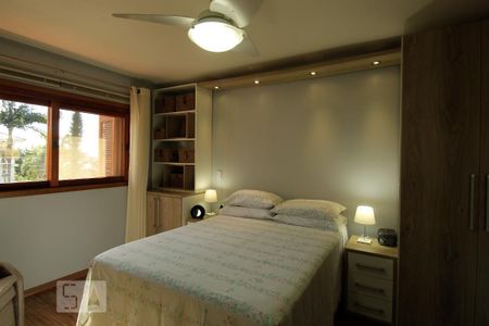 Casa à venda com 228m², 3 quartos e 4 vagas Casa à venda com 228m², 3 quartos e 4 vagasSuíte