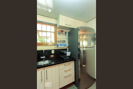 Casa à venda com 228m², 3 quartos e 4 vagas Casa à venda com 228m², 3 quartos e 4 vagasCozinha