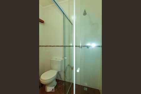 Casa à venda com 228m², 3 quartos e 4 vagas Casa à venda com 228m², 3 quartos e 4 vagasBanheiro