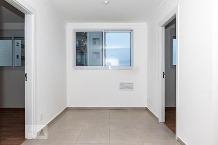 Sala/Cozinha de apartamento à venda com 2 quartos, 36m² em Vila Guarani (z Sul), São Paulo