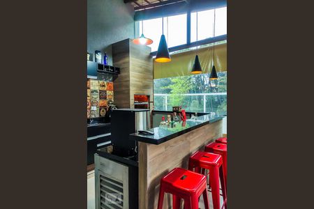 Casa à venda com 350m², 4 quartos e 4 vagas Casa à venda com 350m², 4 quartos e 4 vagasTerraço Gourmet - Churrasqueira