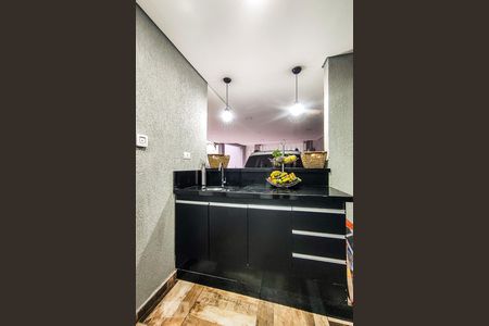 Casa à venda com 350m², 4 quartos e 4 vagas Casa à venda com 350m², 4 quartos e 4 vagasÁrea de Serviço