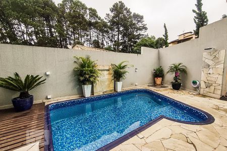 Casa à venda com 350m², 4 quartos e 4 vagas Casa à venda com 350m², 4 quartos e 4 vagasPiscina