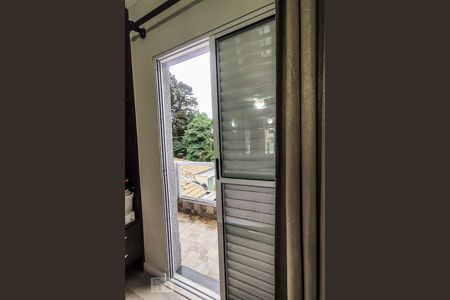 Casa à venda com 350m², 4 quartos e 4 vagas Casa à venda com 350m², 4 quartos e 4 vagasVaranda Suíte 1