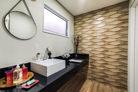 Casa à venda com 350m², 4 quartos e 4 vagas Casa à venda com 350m², 4 quartos e 4 vagasLavabo do Terraço