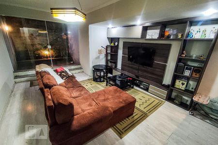 Casa à venda com 350m², 4 quartos e 4 vagas Casa à venda com 350m², 4 quartos e 4 vagasSala de Tv