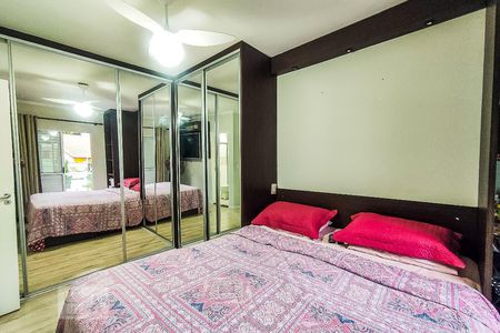 Casa à venda com 350m², 4 quartos e 4 vagas Casa à venda com 350m², 4 quartos e 4 vagasSuíte 1