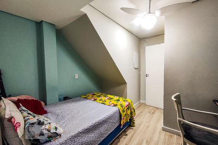 Casa à venda com 350m², 4 quartos e 4 vagas Casa à venda com 350m², 4 quartos e 4 vagasSuíte 2