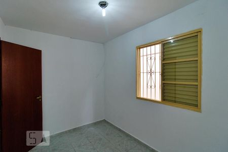 Casa para alugar com 90m², 2 quartos e 2 vagasQuarto 2