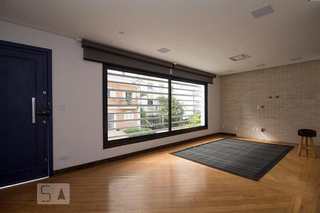 Sala de casa para alugar com 2 quartos, 210m² em Perdizes, São Paulo