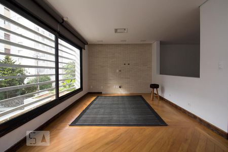 Sala de casa para alugar com 2 quartos, 210m² em Perdizes, São Paulo