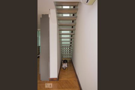Detalhe Sala de casa para alugar com 2 quartos, 210m² em Perdizes, São Paulo