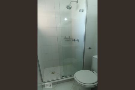 Apartamento à venda com 71m², 3 quartos e 1 vagaBanheiro da suíte