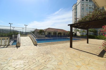 Apartamento à venda com 71m², 3 quartos e 1 vagaÁrea comum - Piscina