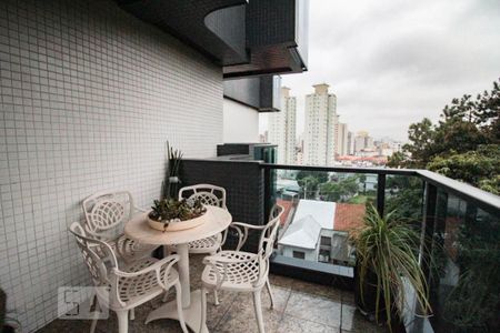 Apartamento à venda com 213m², 4 quartos e 3 vagas Apartamento à venda com 213m², 4 quartos e 3 vagasvaranda sala